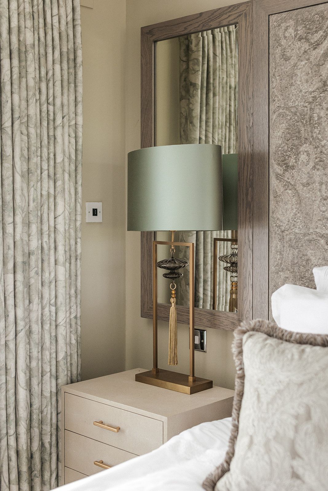 Bedside lamp with brass and crystal base